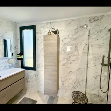 Maison Orchidee فيلة سيكس-فور-لو-بلاج
